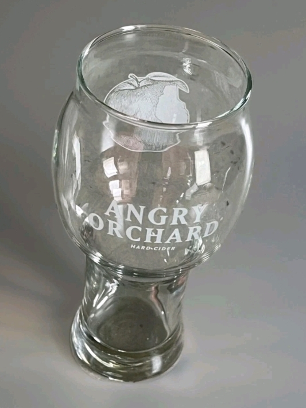 Angry Orchard Hard Apple Cider Signature Orchard Glass Beer Pint 7" Tulip Glass